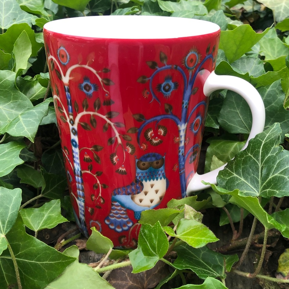 Iittala Red Owl Pattern Mug with Blue and White Accents